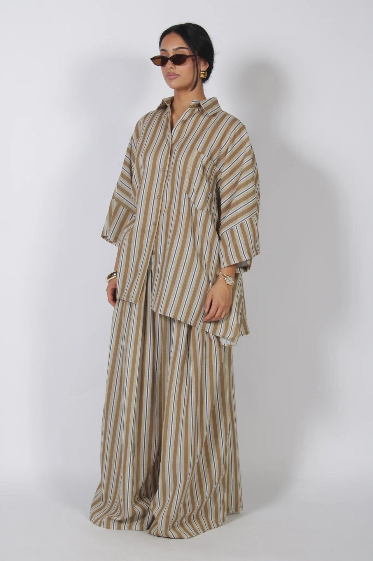 Easy Muse beige stripe oversized shirt and wide-leg pants set front
